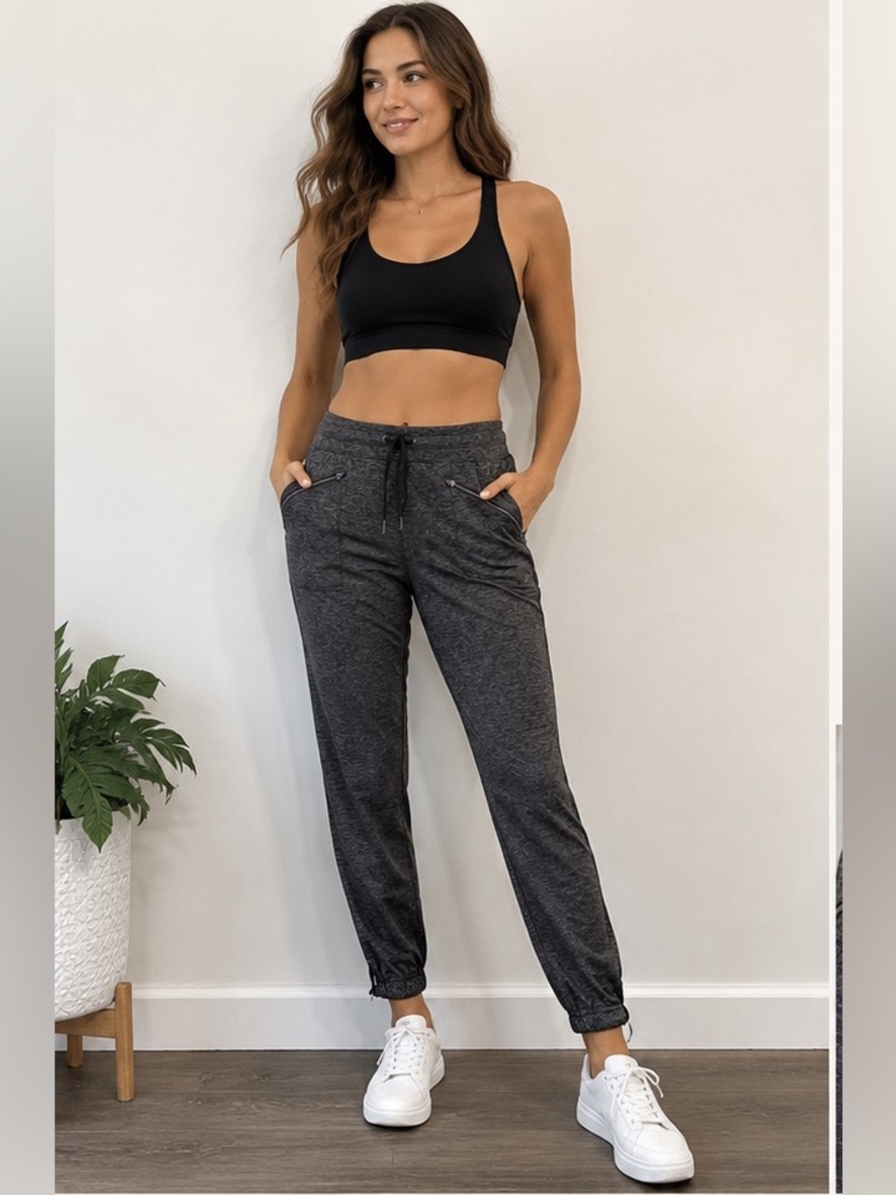 Athleta Womens Jogger Pants Large Black Heather Drawstring Zip Pocket Athleisure